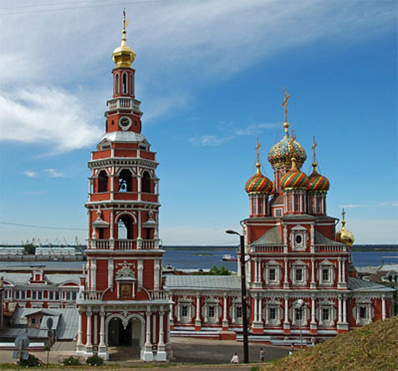 Рождественская церковь. Строгановский храм в Нижнем Новгороде. Храм Пресвятой Богородицы Нижний Новгород. Церковь Рождества Богородицы Нижний Новгород. Рождественская Церковь Нижний Новгород колокольня.